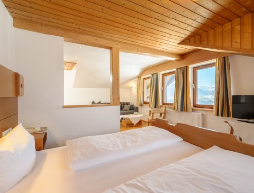 HOTEL BÄR