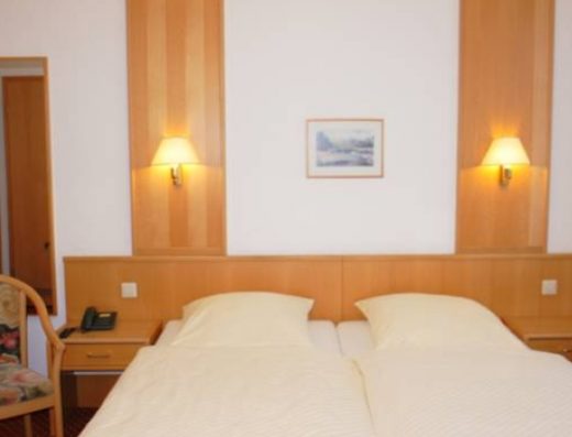 HOTEL PENSION KADEN