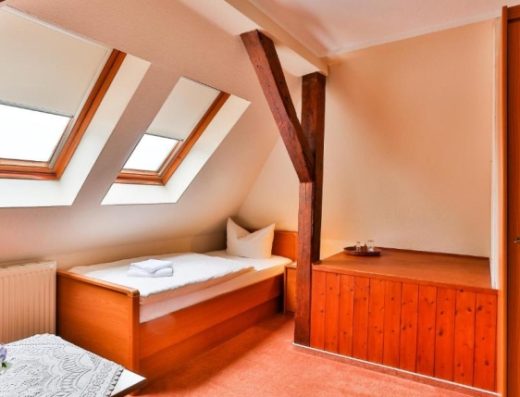HOTEL & PENSION VILLA CAMENZ