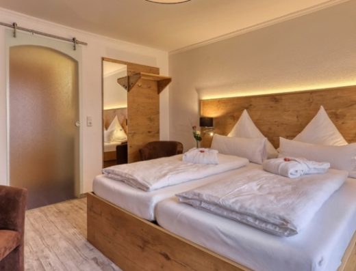 HOTEL WALDFRIEDEN