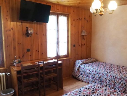 HOTEL LES TOURISTES