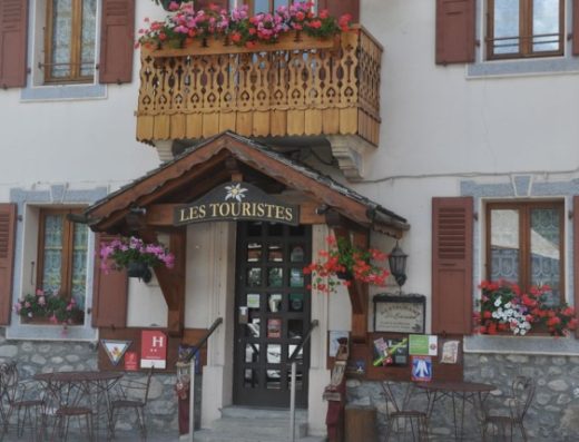 HOTEL LES TOURISTES