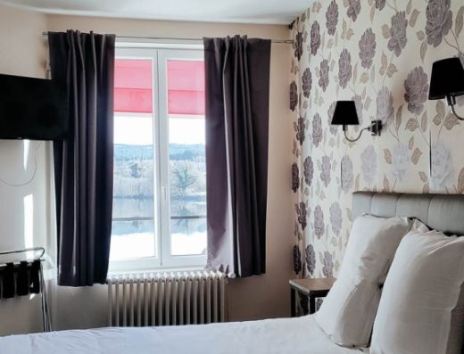 HOTEL BISTRO & BAR LE BELLERIVE