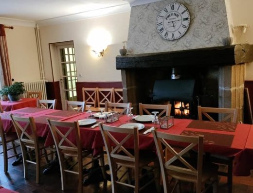 HOTEL BISTRO & BAR LE BELLERIVE
