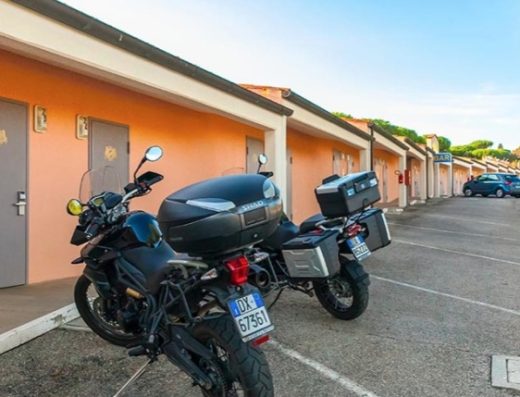 AUTOHOTEL ROMA