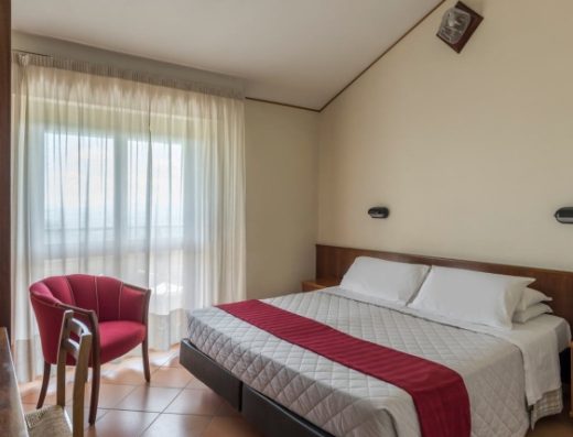 HOTEL MIRALAGHI