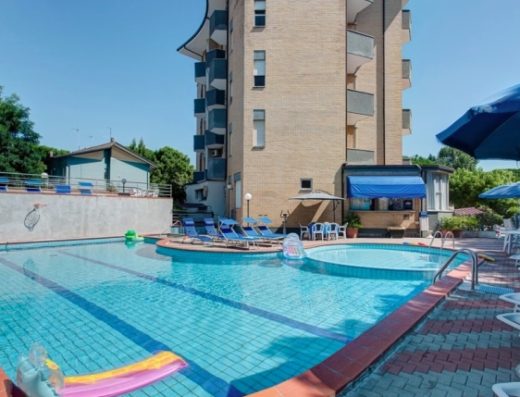 HOTEL REAL