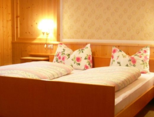 GARNI APPARTEMENTS HELVETIA