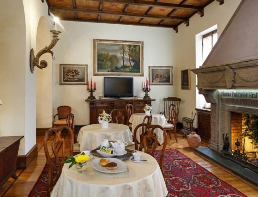 HOTEL VILLA MARIA