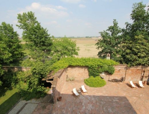 AGRITURISMO LO STAGNO