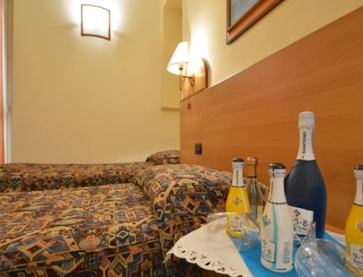 HOTEL EDEN