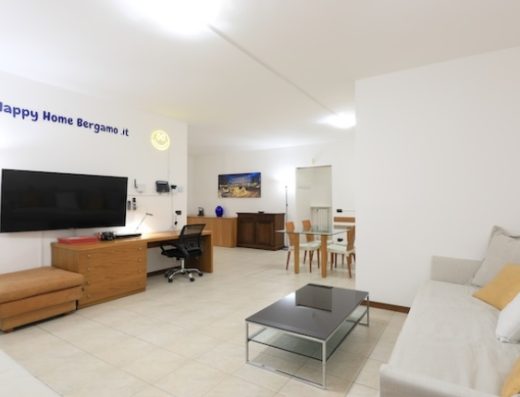 HAPPY HOME BERGAMO CON GARAGE