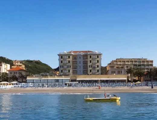 LIDO RESORT