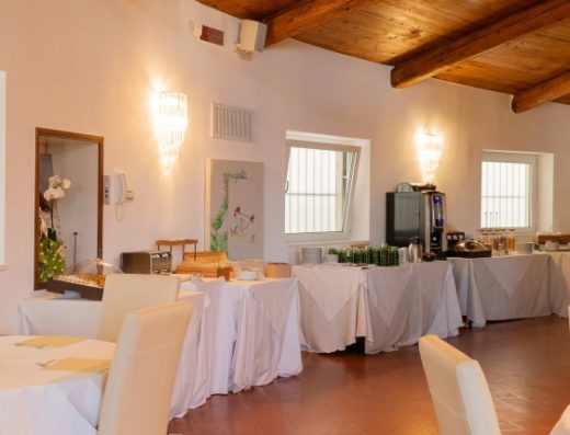 HOTEL LA PINETA
