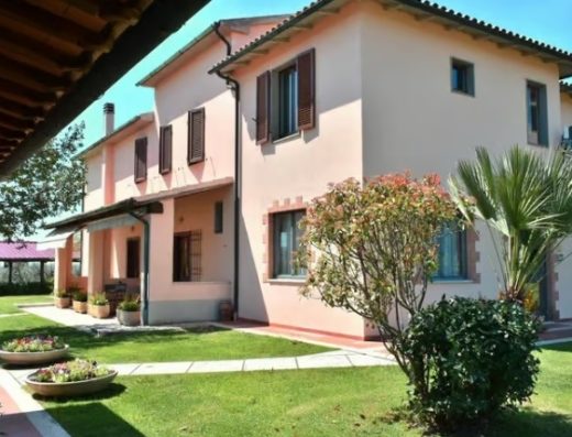 AGRITURISMO POGGIO ALLE CALLE